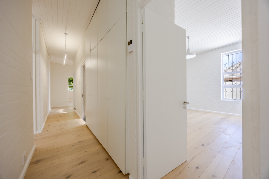 4 Bedroom Property for Sale in Milnerton Central Western Cape